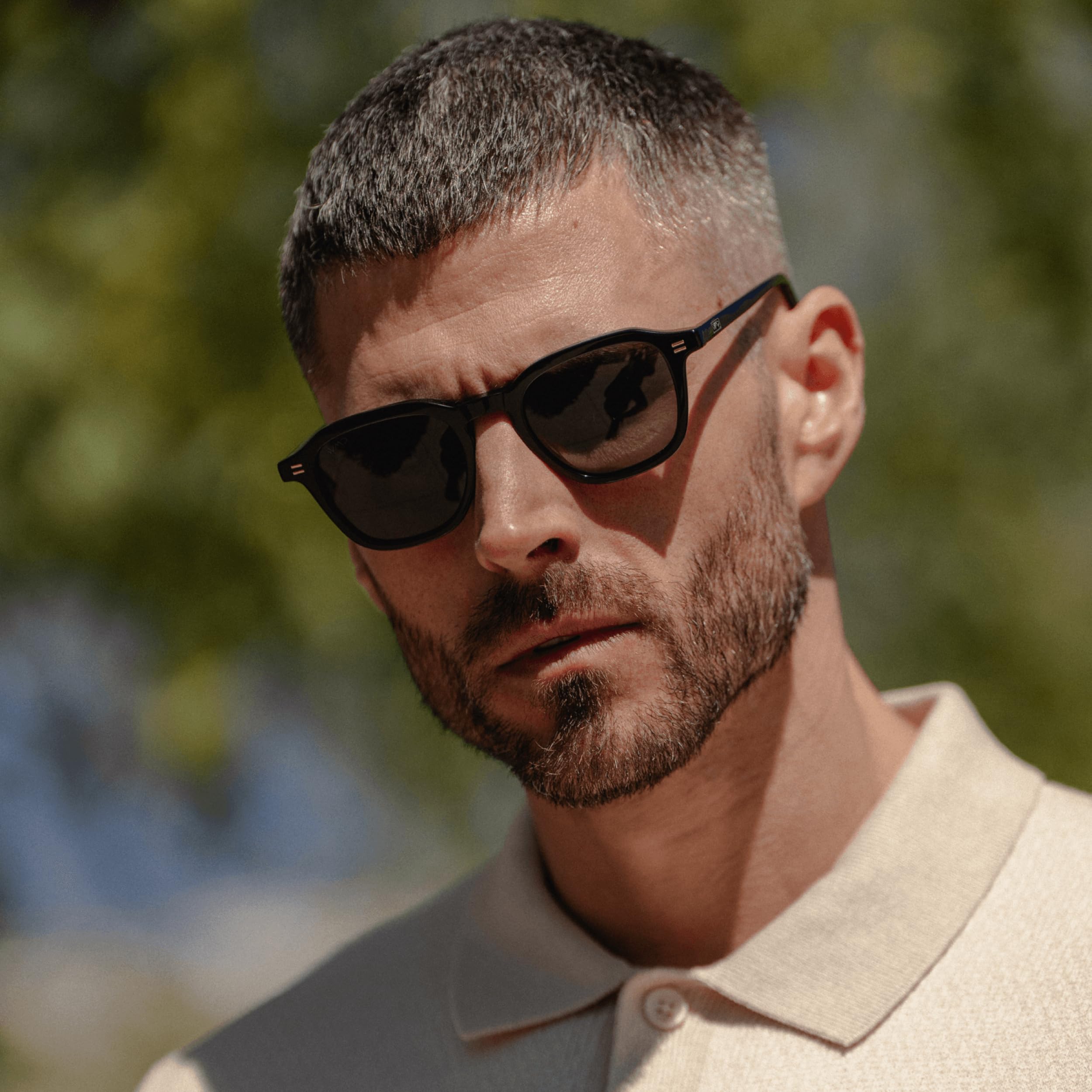 WMP Eyewear - Men's Polarized Retro Sunglasses - Classic Geometric Square Style, Acetate Frame, Keyhole Bridge - Image 3